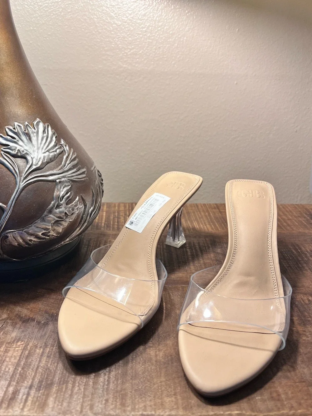 NWOB $100 Gianni Bini Clear Strap Lucite Heel Sandals Size 10